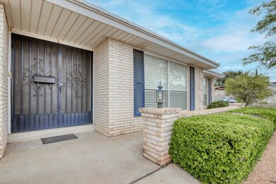 10127 Stoneway Dr, El Paso, TX 79925 - photo 6