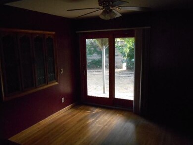 161-214683extrdiningroom