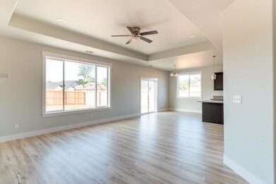 Nouvant-6013 Fallworth--2