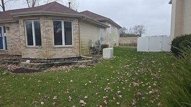 23100 Eastbrook Dr, Sauk Village, IL 60411 - photo 3