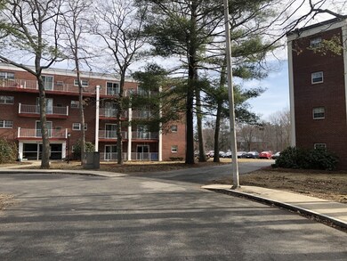 60 Greentree Ln unit 37, South Weymouth, MA 02190 - photo 3