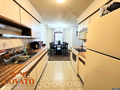 4460 S Poplar #308c St, Casper, WY 82601 - photo 5