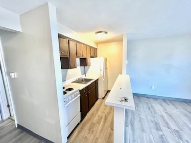 614 Union St, California, PA 15419 - photo 5