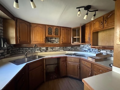 5961 Fairmont Rd, Rivesville, WV 26588 - photo 7