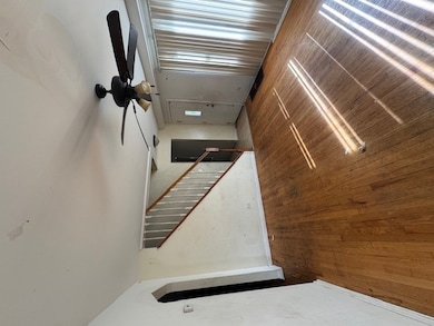 200 E 141st St, Dolton, IL 60419 - photo 3