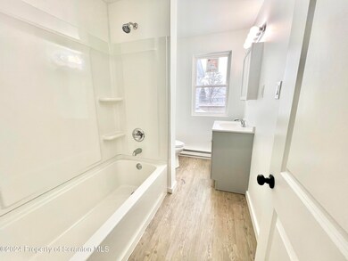 175 Wood St, Wilkes Barre, PA 18702 - photo 7