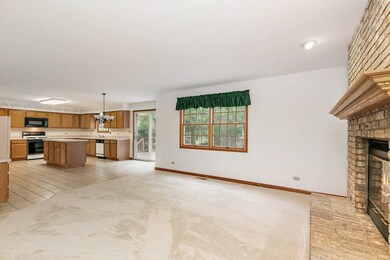 905 Pember Cir unit 2, West Dundee, IL 60118 - photo 6