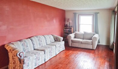 1178 Acton Rd, Columbus, OH 43224 - photo 3