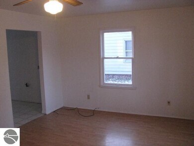 409 2nd St N, Oscoda, MI 48750 - photo 6