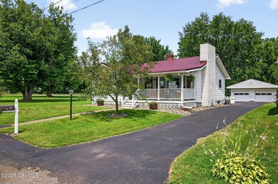 320 Crabapple Ln, Bloomsburg, PA 17815 - photo 2