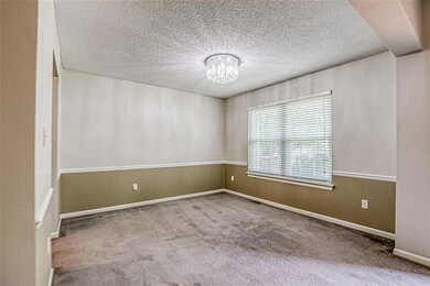 9205 Loiret Blvd, Lenexa, KS 66219 - photo 7