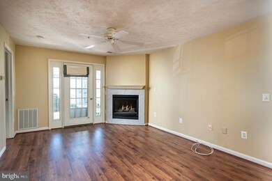 2056 Quaker Way unit 7, Annapolis, MD 21401 - photo 3