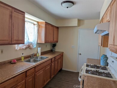 442 E Siegfried Ln, Blythe, CA 92225 - photo 5