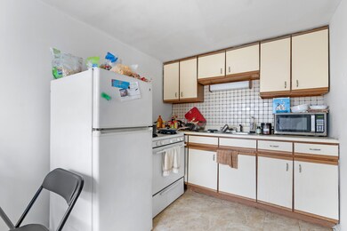 2427 Thornton Lansing Rd, Lansing, IL 60438 - photo 7