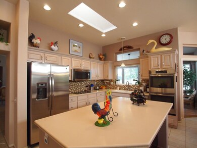 Gourmet Island Kitchen