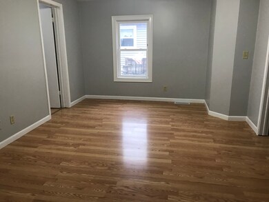 723 Charles St, Aurora, IL 60506 - photo 6