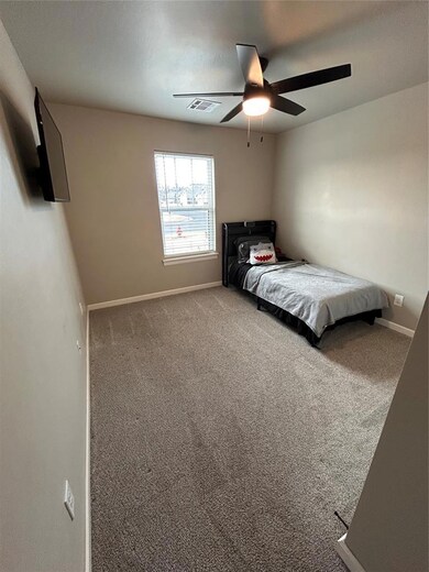 2400 Creek Side Cir, Moore, OK 73160 - photo 4