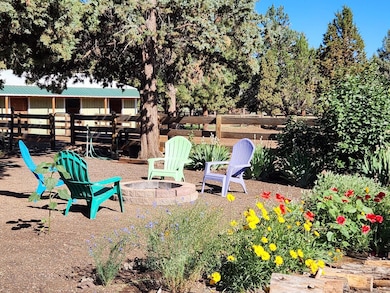 67205 Bass Ln, Bend, OR 97701 - photo 2