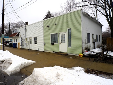 202 N Main St unit 206, Wayland, MI 49348 - photo 2