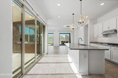 11-Kitchen