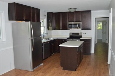 1100 Mocksville Hwy, Statesville, NC 28625 - photo 3