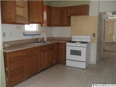 49 Shoreland Terrace unit 2, North Middletown, NJ 07748 - photo 6