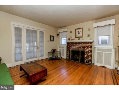 312 Wolfenden Ave, Darby, PA 19023 - photo 2