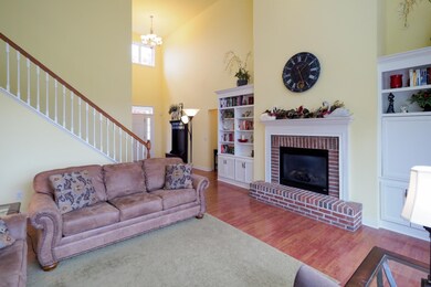 14579 CB McDonald-106