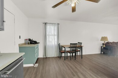 8 E Manor Ave, Enola, PA 17025 - photo 7