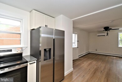 4776 Old Easton Rd unit 1, Doylestown, PA 18902 - photo 4