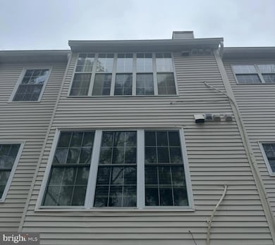 9240 Niki Place unit 301, Manassas, VA 20110 - photo 2