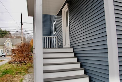 34 Broadway, Pembroke, NH 03275 - photo 6