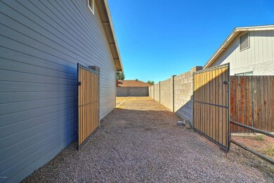 RV Gate