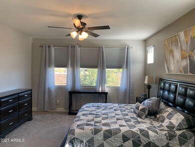 POST BEDROOM