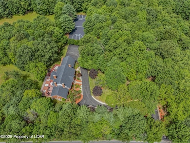 383 S Main Rd, Mountain Top, PA 18707 - photo 4