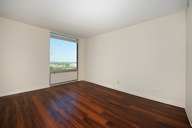 unlisted-address, Lombard, IL 60148 - photo 4