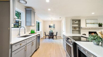 1920 Lincolnshire Dr, Bedford, TX 76021 - photo 4