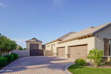 Garages/ RV garage