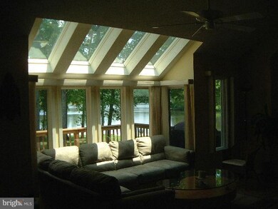 970 Lake Heritage Dr, Ruther Glen, VA 22546 - photo 4