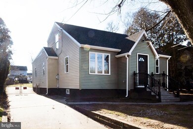 54 E Buckingham Ave, Mount Ephraim, NJ 08059 - photo 2