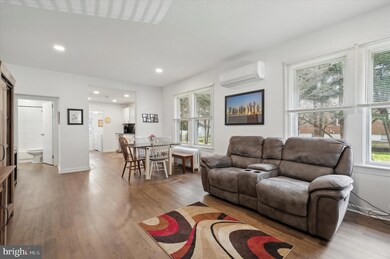 1802 5th Ave, Folsom, PA 19033 - photo 4