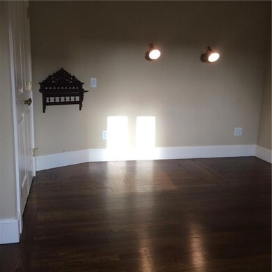 29 Ridgewood Rd, Middletown, RI 02842 - photo 2