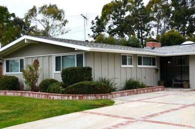 244 Hanover Dr, Costa Mesa, CA 92626 - photo 2