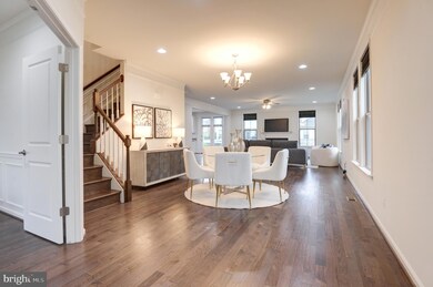 42368 Abney Wood Dr, Chantilly, VA 20152 - photo 7