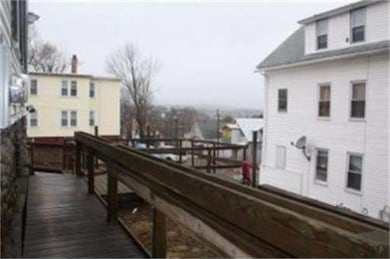 21 Orne St, Worcester, MA 01605 - photo 5