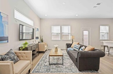 1013 Erin St unit A, Houston, TX 77009 - photo 2