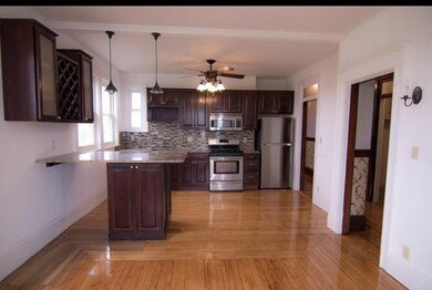 124 Ocean St unit 3A, Lynn, MA 01902 - photo 2