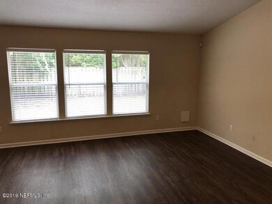 11665 Spring Board Dr, Jacksonville, FL 32218 - photo 3