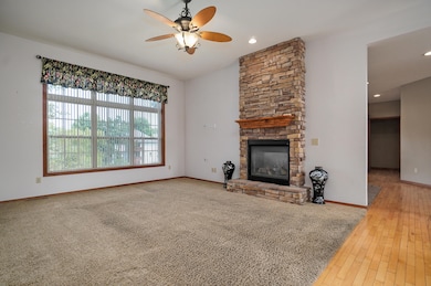 605 N Tucker Bay Cir-2