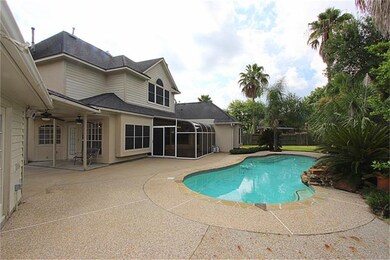 8003 Laguna Springs Ct, Houston, TX 77095 - photo 2